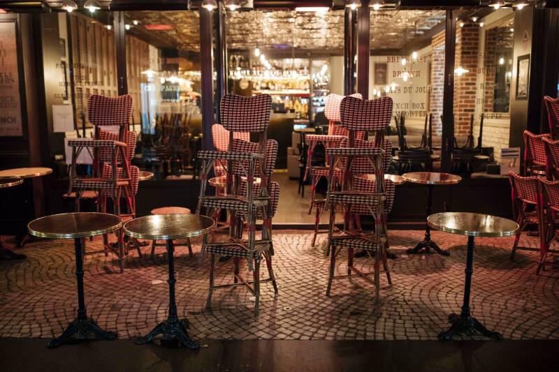 Bars shut up shop early on Saturday.