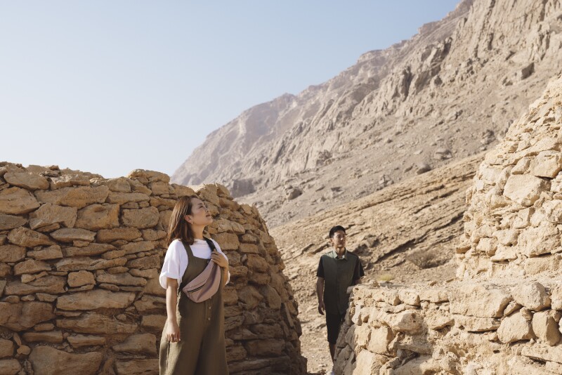 exploring-jebel-hafit-tombs.jpg