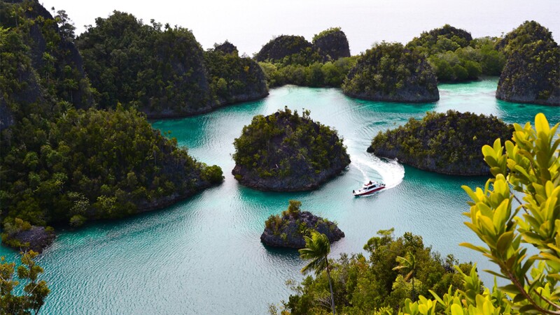 Opt for a small-ship adventure through Indonesia’s beautiful but lesser-known Malaku and Raja Ampat Islands.