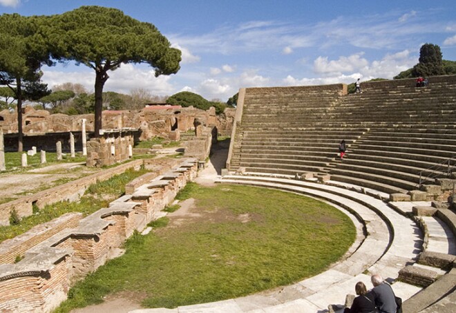 OstiaAntica.WE084707©Glyn_Thomas.agefotostock.jpg