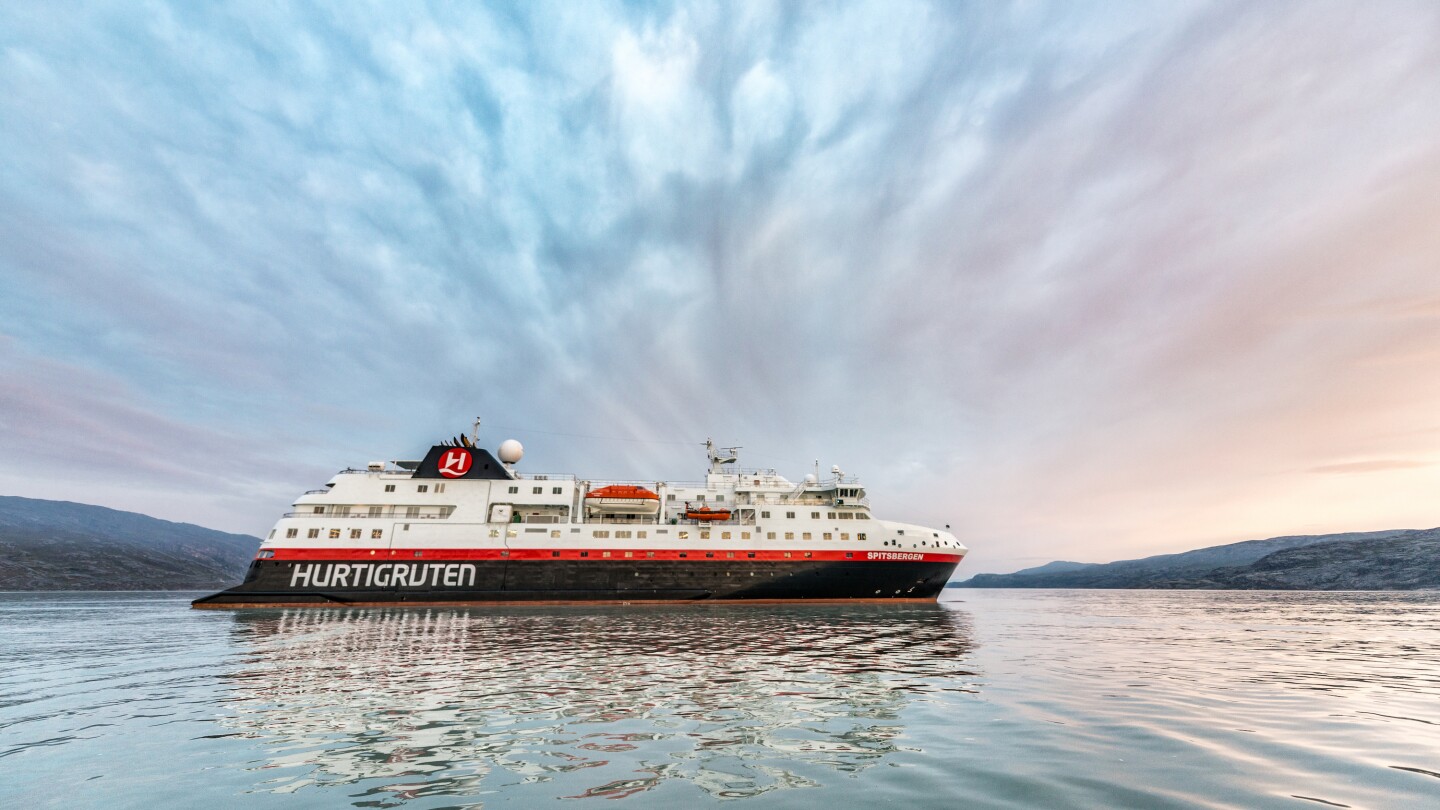 A side view of HX Expeditions' MS "Spitsbergen" expedition vessel