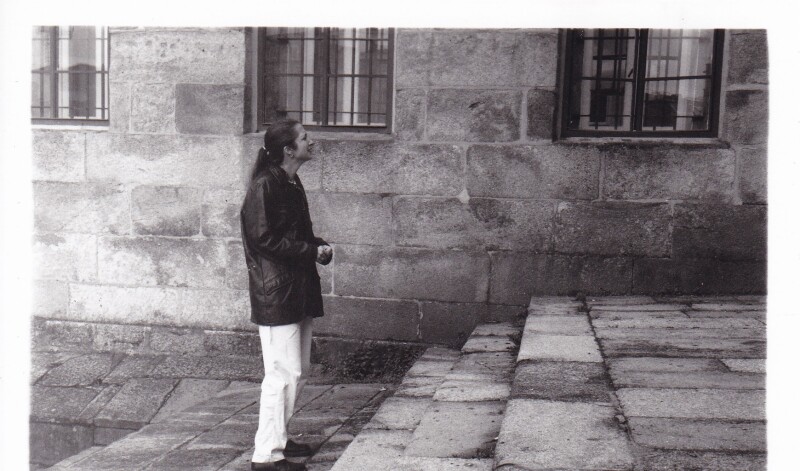 Ann contemplates driving down another pedestrian street in Spain.