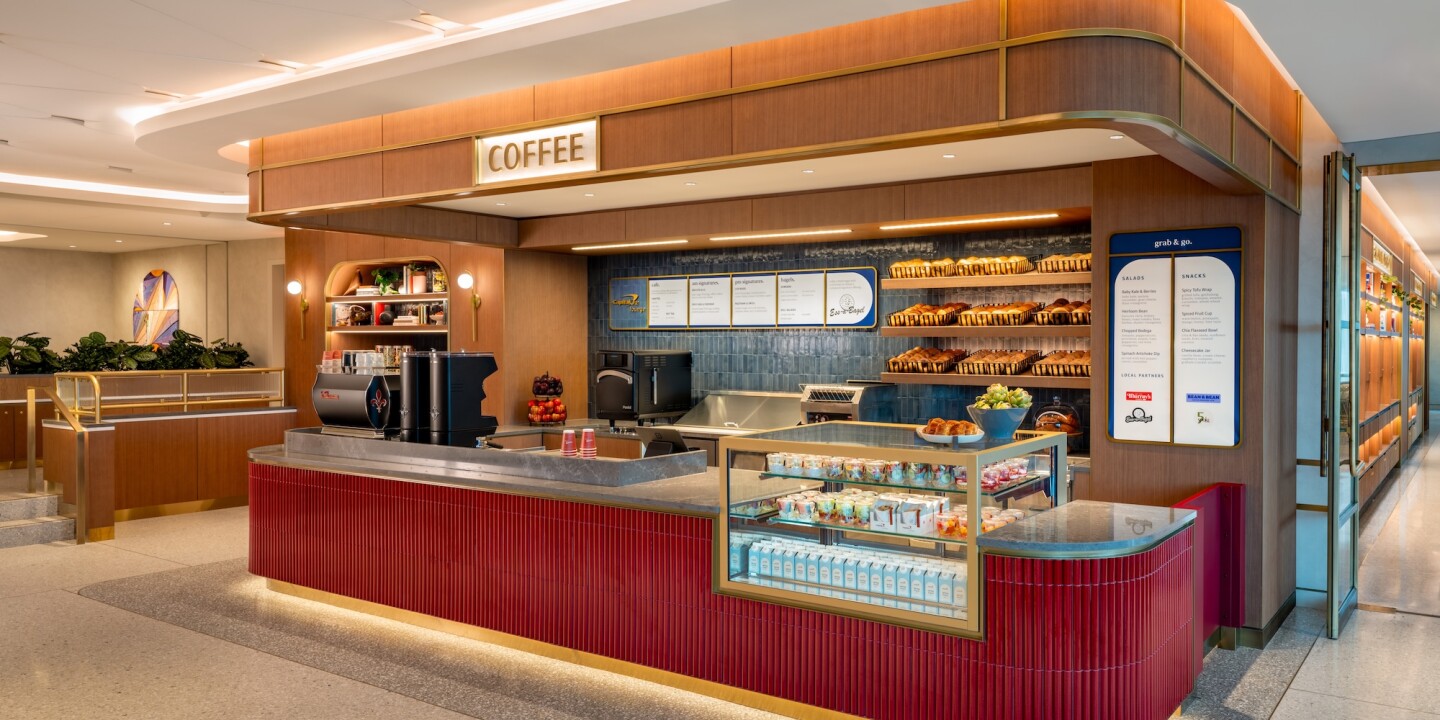 Revisión del salón del aeropuerto: el nuevo salón de la capital en JFK Revisión del salón del aeropuerto: el nuevo salón de la capital en JFK