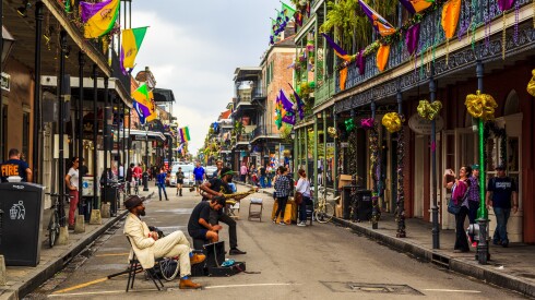 NEW ORLEANS, LOUISIANA USA- FEB 2 2016: An unidentified  local jazz band performs  in the New Orleans French Quarter, to the delight of visitors and music lovers  in town.