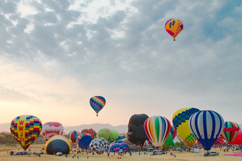 Every fall, Reno hosts the annual Great Reno Balloon Race, which marks the world’s largest free hot air balloon event.