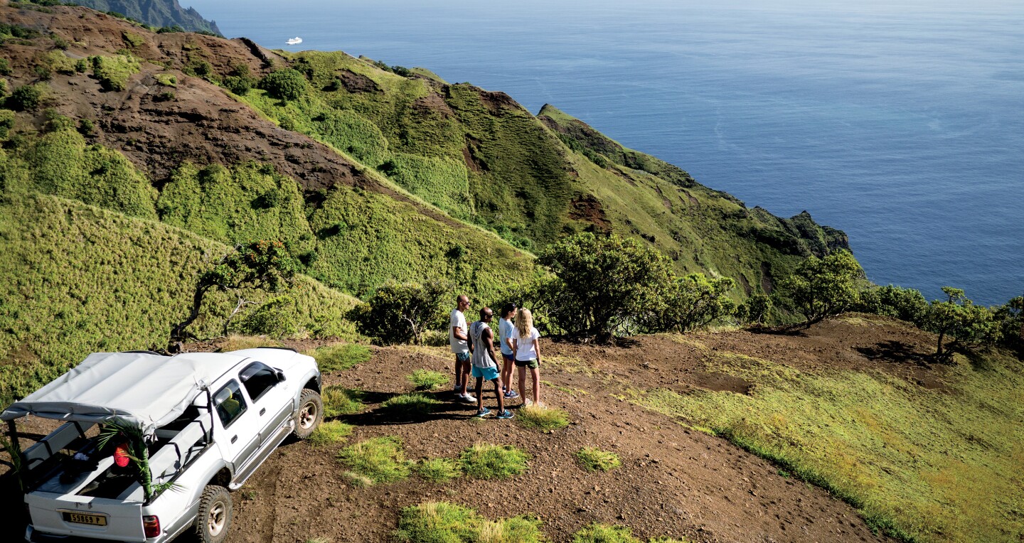 A jeep excursion to a cliff in French Polynesia