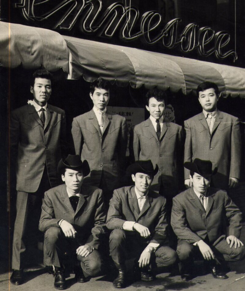 Jimmie Tokita and His Mountain Playboys, in front of the Tennessee club in Tokyo in the 1960s.