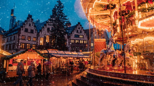 How to Navigate German Christmas Markets Like a Pro