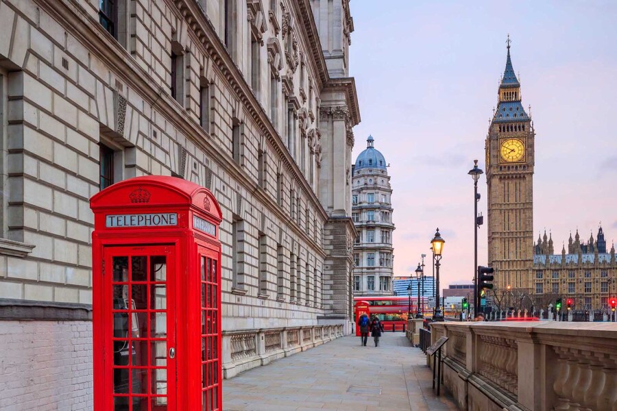 United’s 2/22/22 Sale Includes 22,000-Mile One-Way London Award Flights