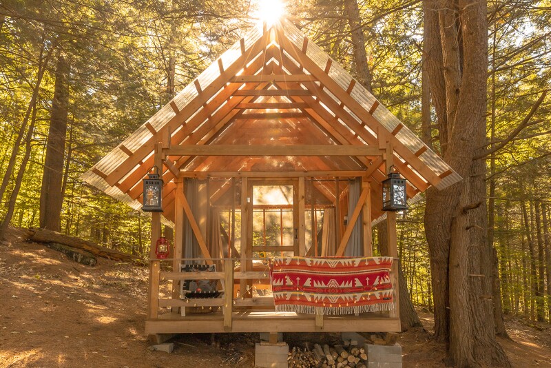 Tanglebloom Tiny Cabin in Brookline, Vermont.