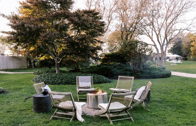 The Rountree Amagansett sits less than ten minutes from the beach by car or (complimentary) bike ride.