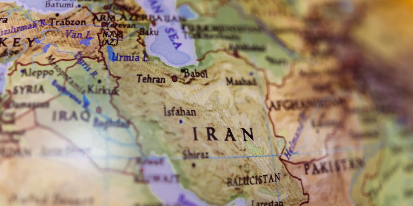 ¿Qué significan las alertas de viaje de todo el mundo para los viajeros de todo el mundo? ¿Qué significan las alertas de viaje de todo el mundo para los viajeros de todo el mundo?