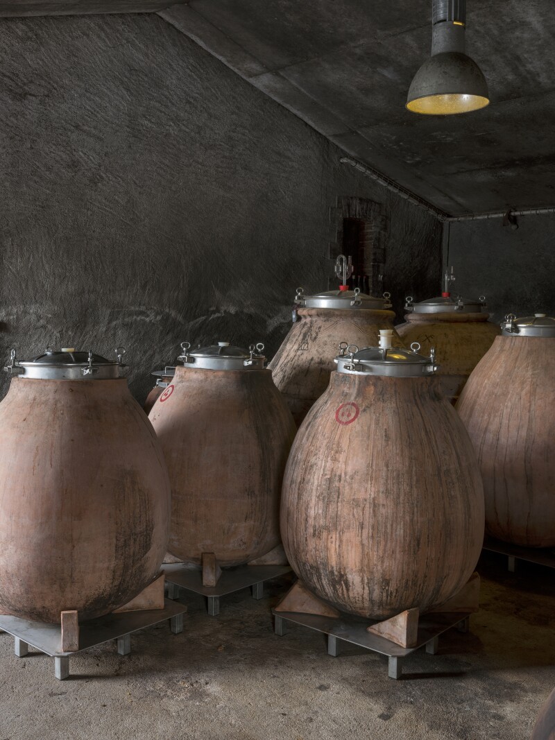 At Domaine de l’Écu, natural wine is made in clay amphoras.