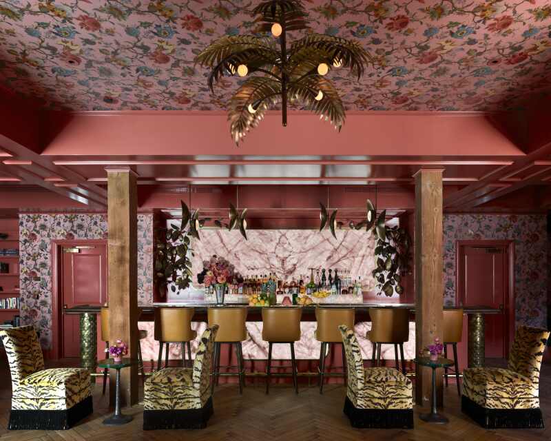 The Battery SF - one of its bars