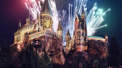 A projection show called Hogwarts Always at The Wizarding World of Harry Potter, displaying fireworks igniting behind the Hogwarts castle