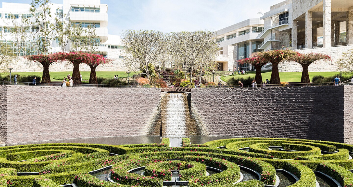 A maze in a lowered circle.