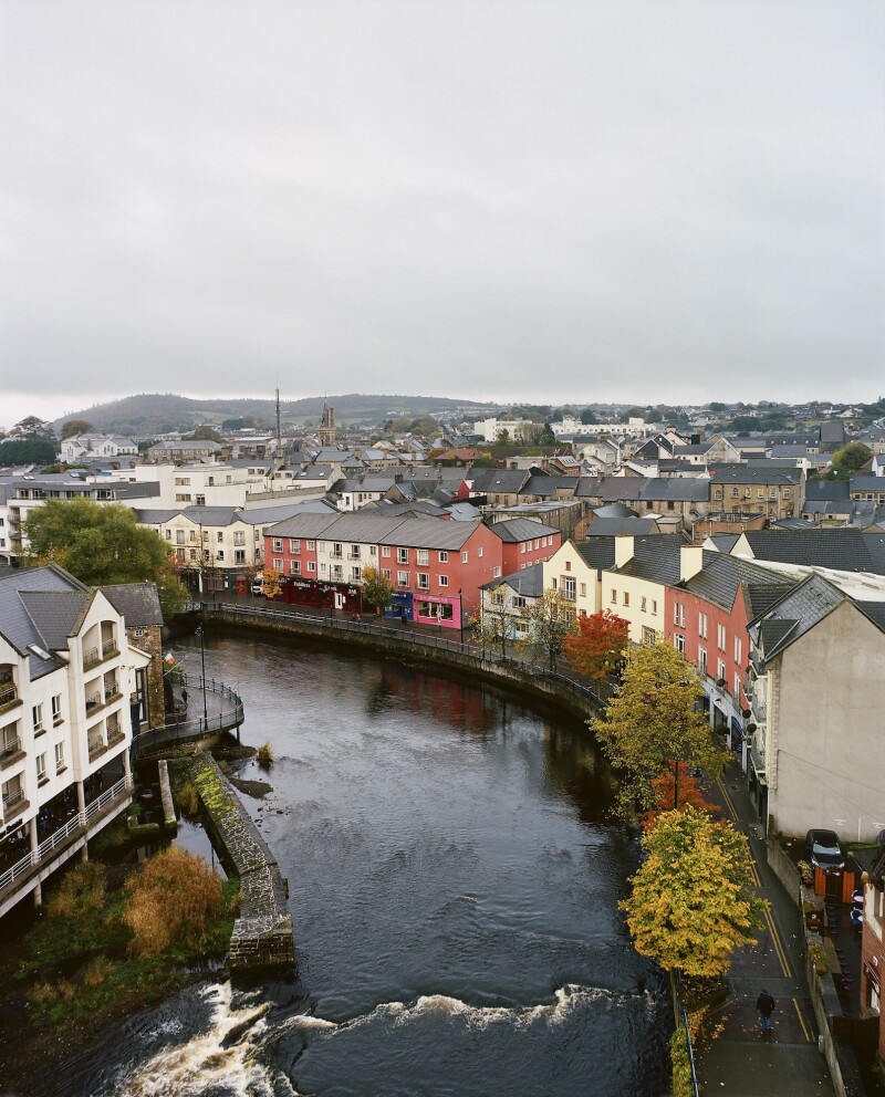 A view of the rooftops and colorful homes of Sligo.