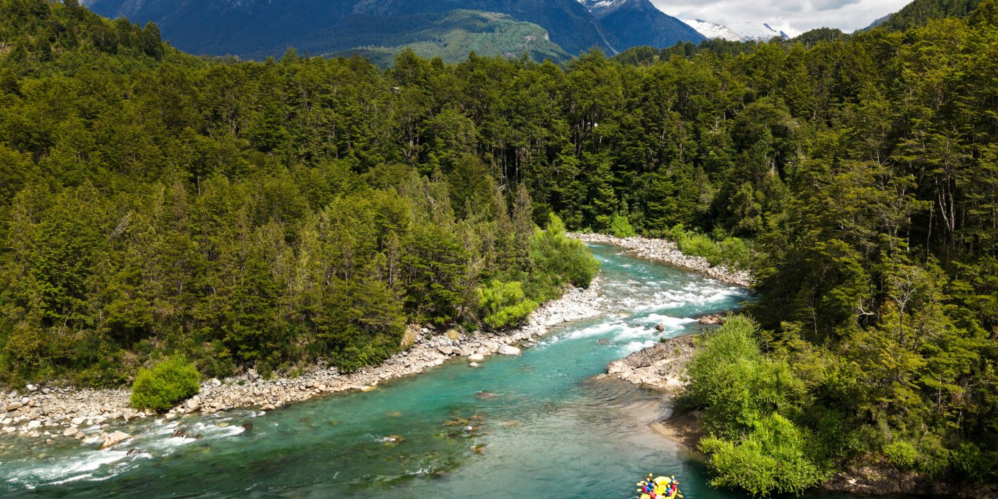 En Patagonie, vous pouvez faire du rafting en eaux vives sur 62 miles de lodge en lodge